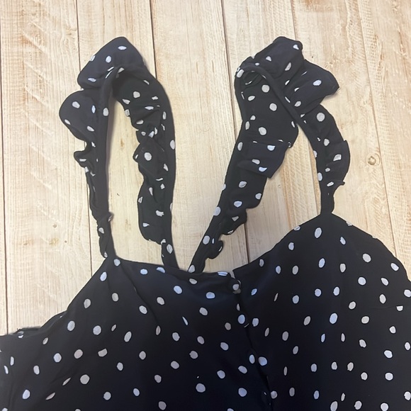 Madewell ruffle strap cami black and white polka dot size 2 - Picture 2 of 6